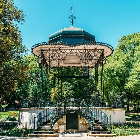Apartamento Bem Localizado Para Familias & Amigos Lisbon